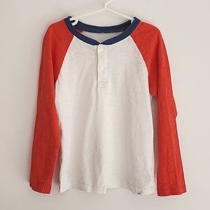Boys Gap Size 5T top